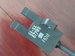 欧姆龙EE-SX672-WR凹槽型光电传感器